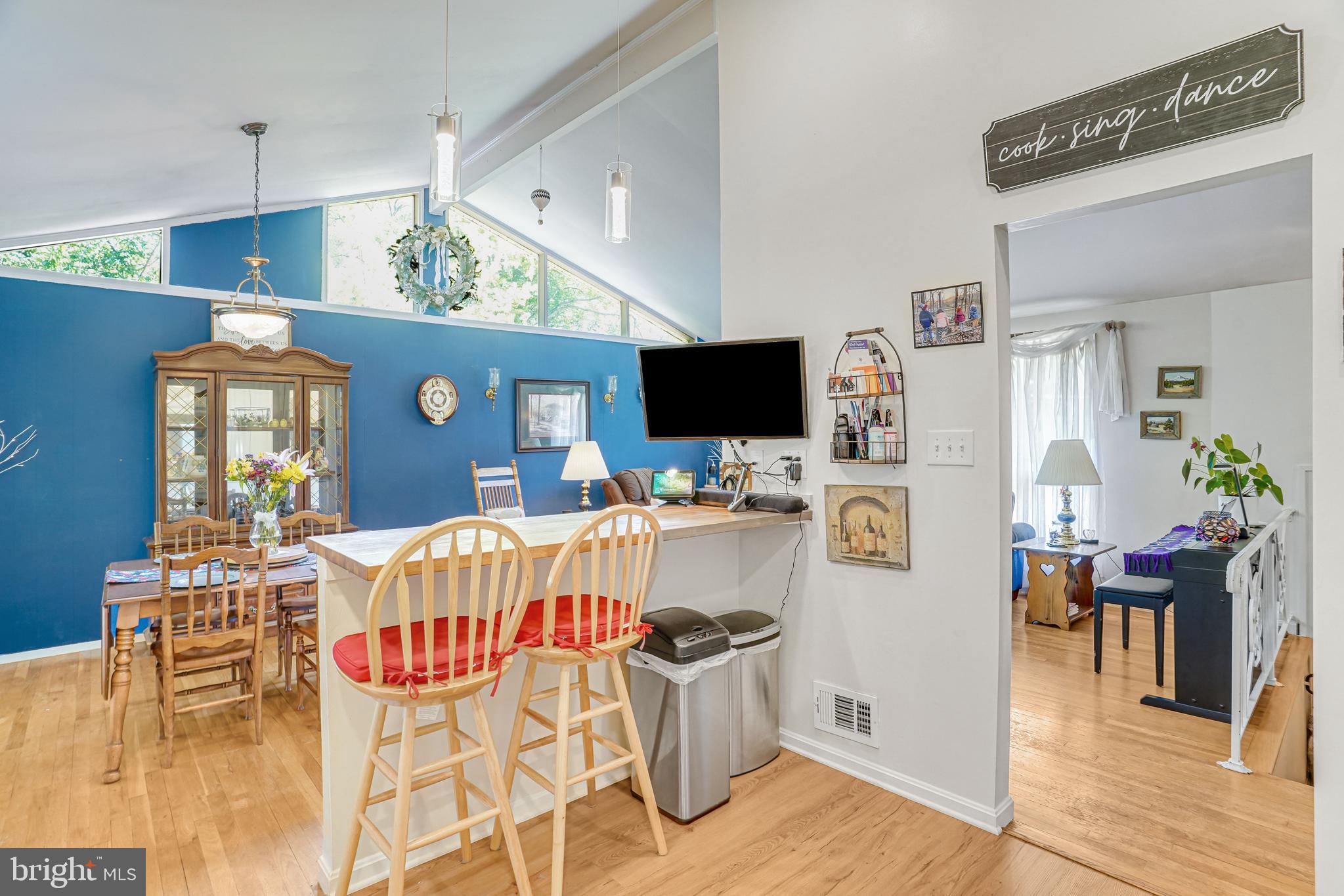 8622 KENILWORTH DRIVE