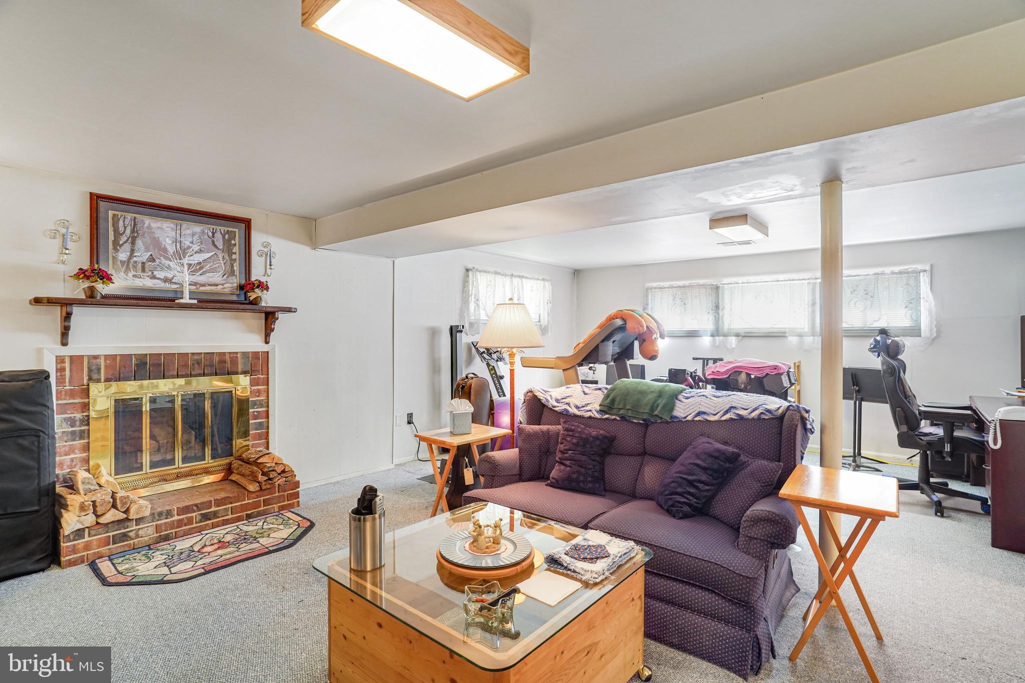 8622 KENILWORTH DRIVE