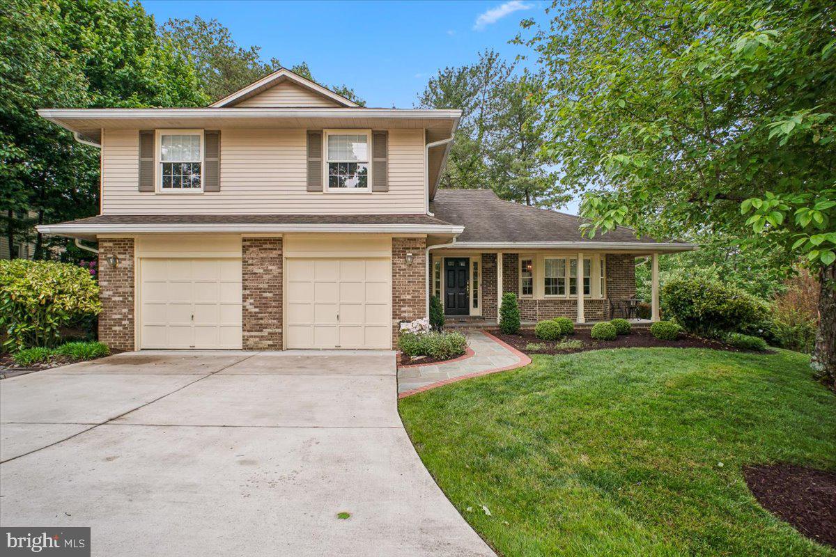 10033 GLENCROFT COURT