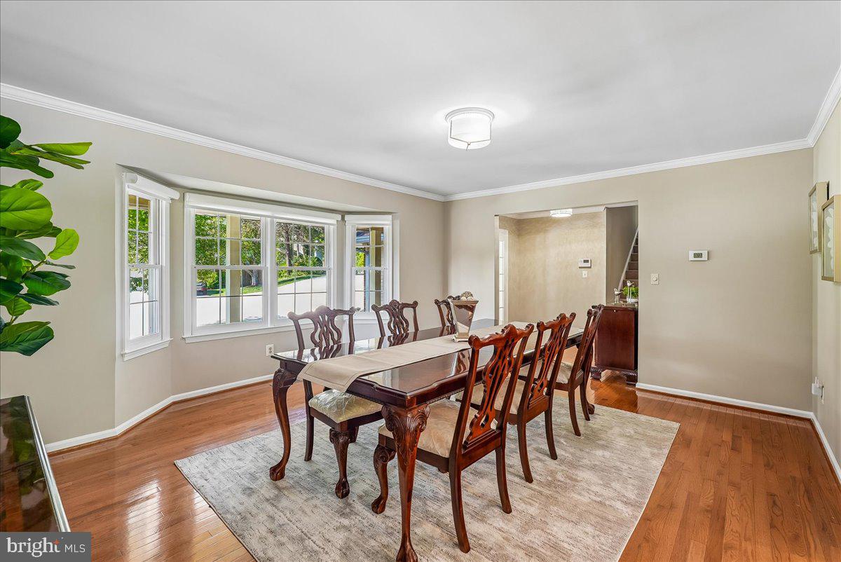 10033 GLENCROFT COURT