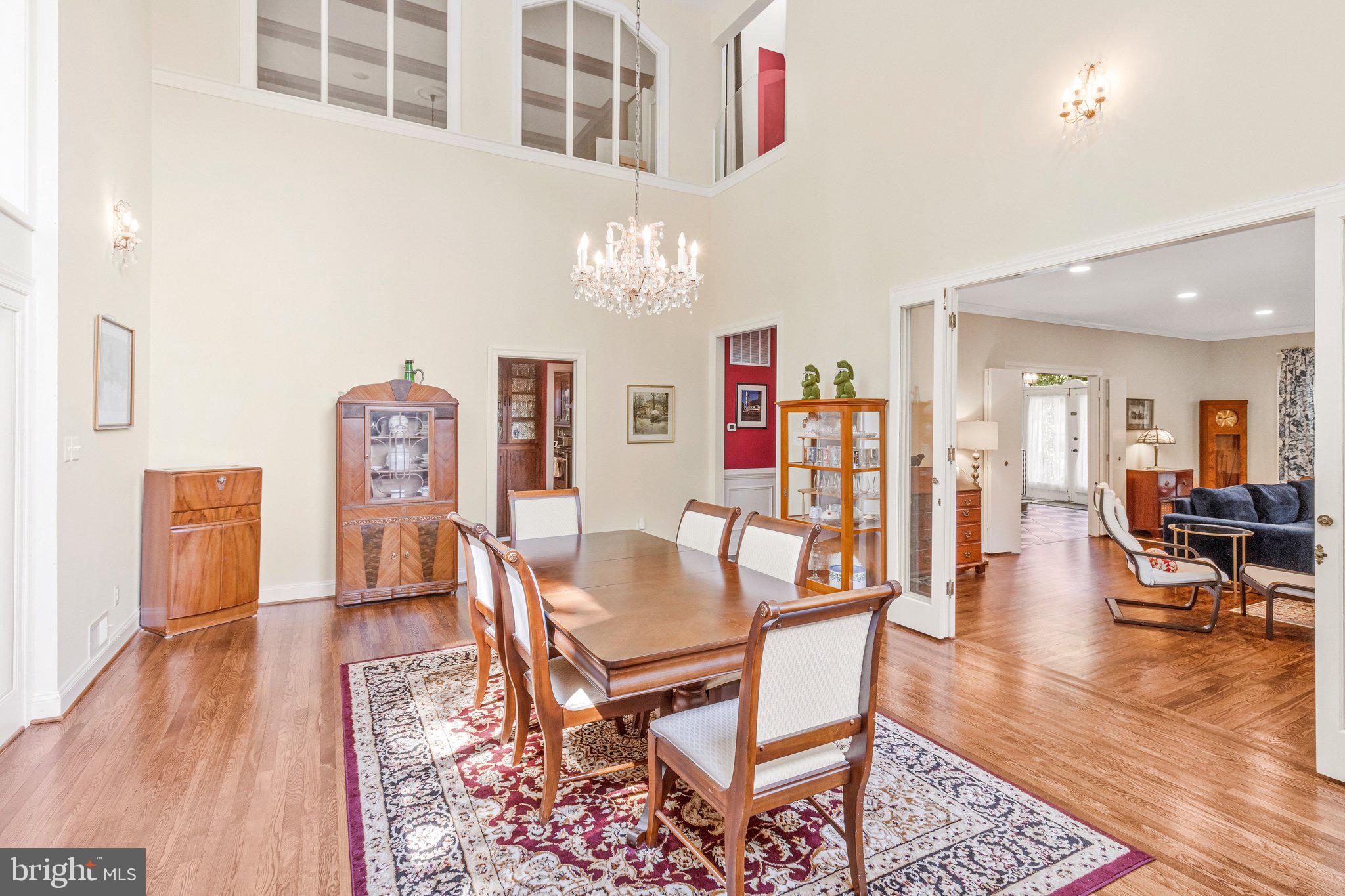1502 HIGHWOOD DRIVE