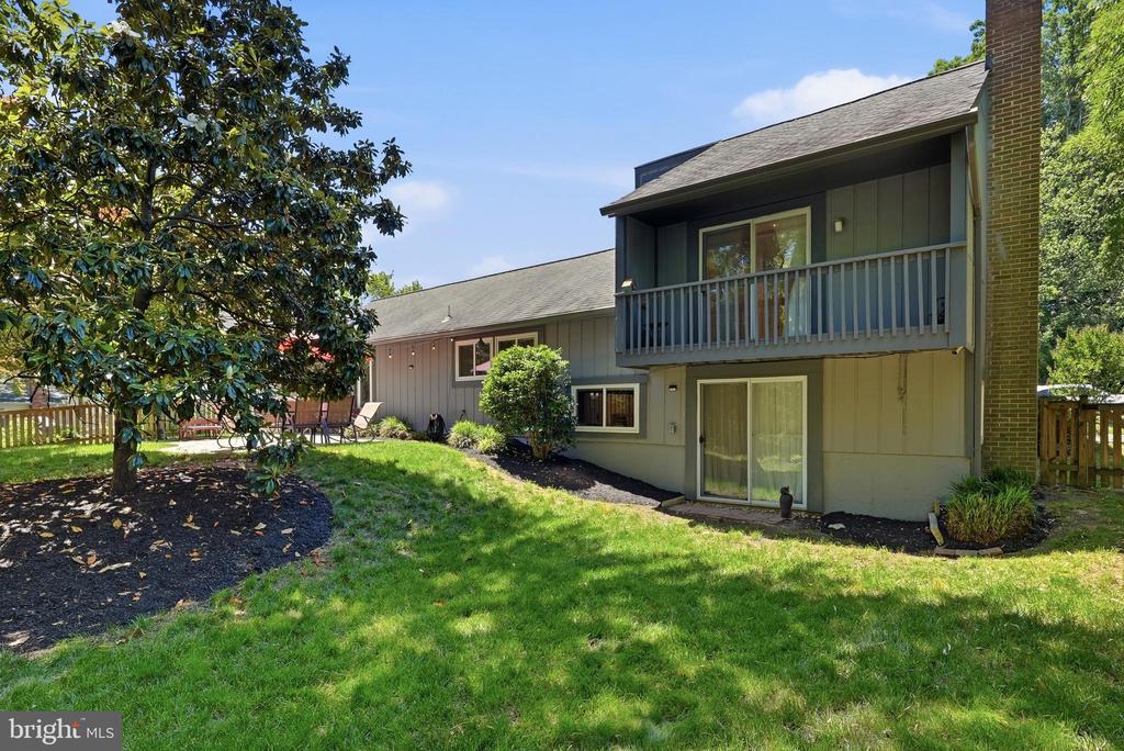 6944 SPELMAN DRIVE