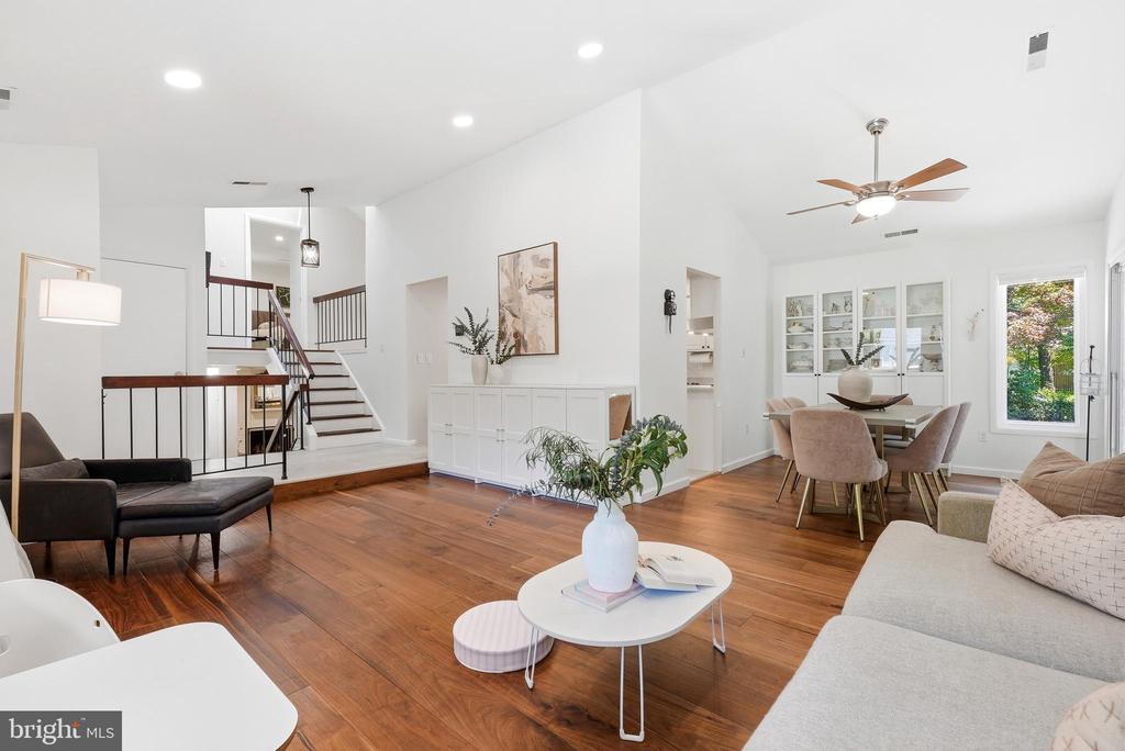6944 SPELMAN DRIVE