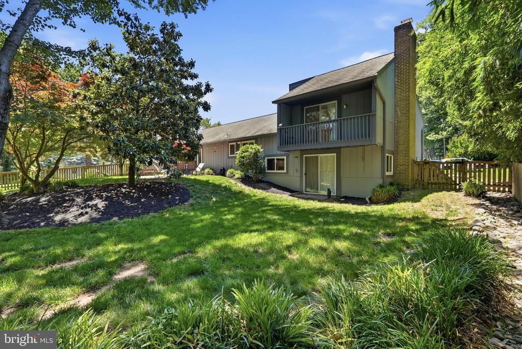 6944 SPELMAN DRIVE