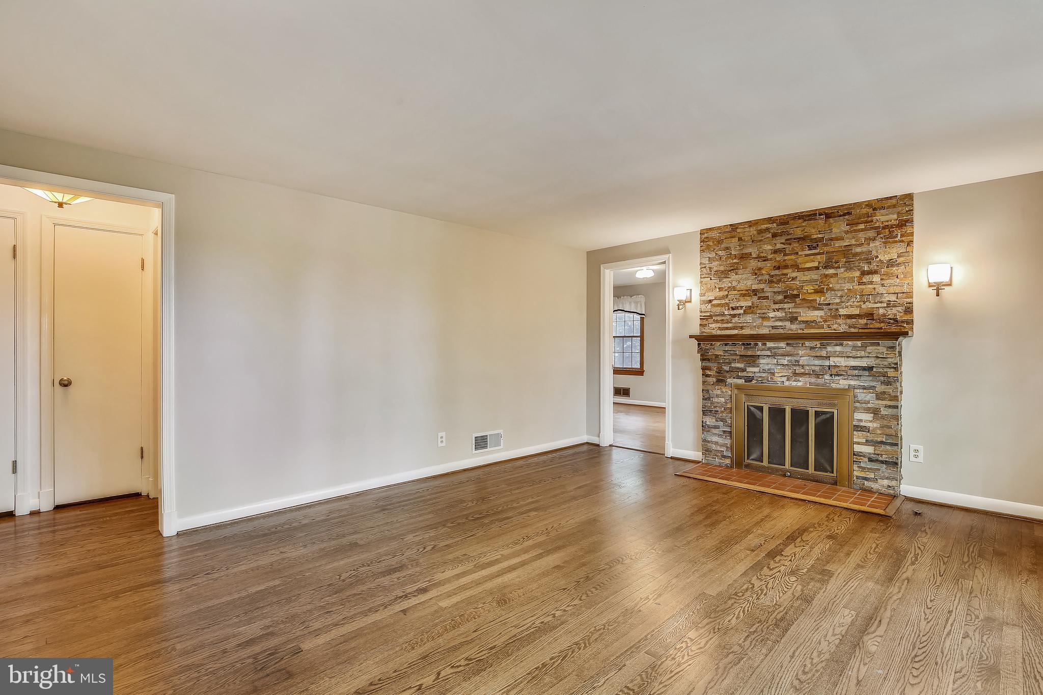 2325 HIGHLAND AVENUE