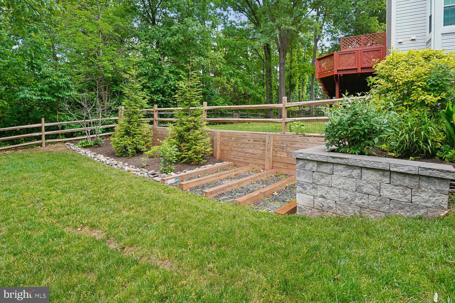 13484 LAKE SHORE