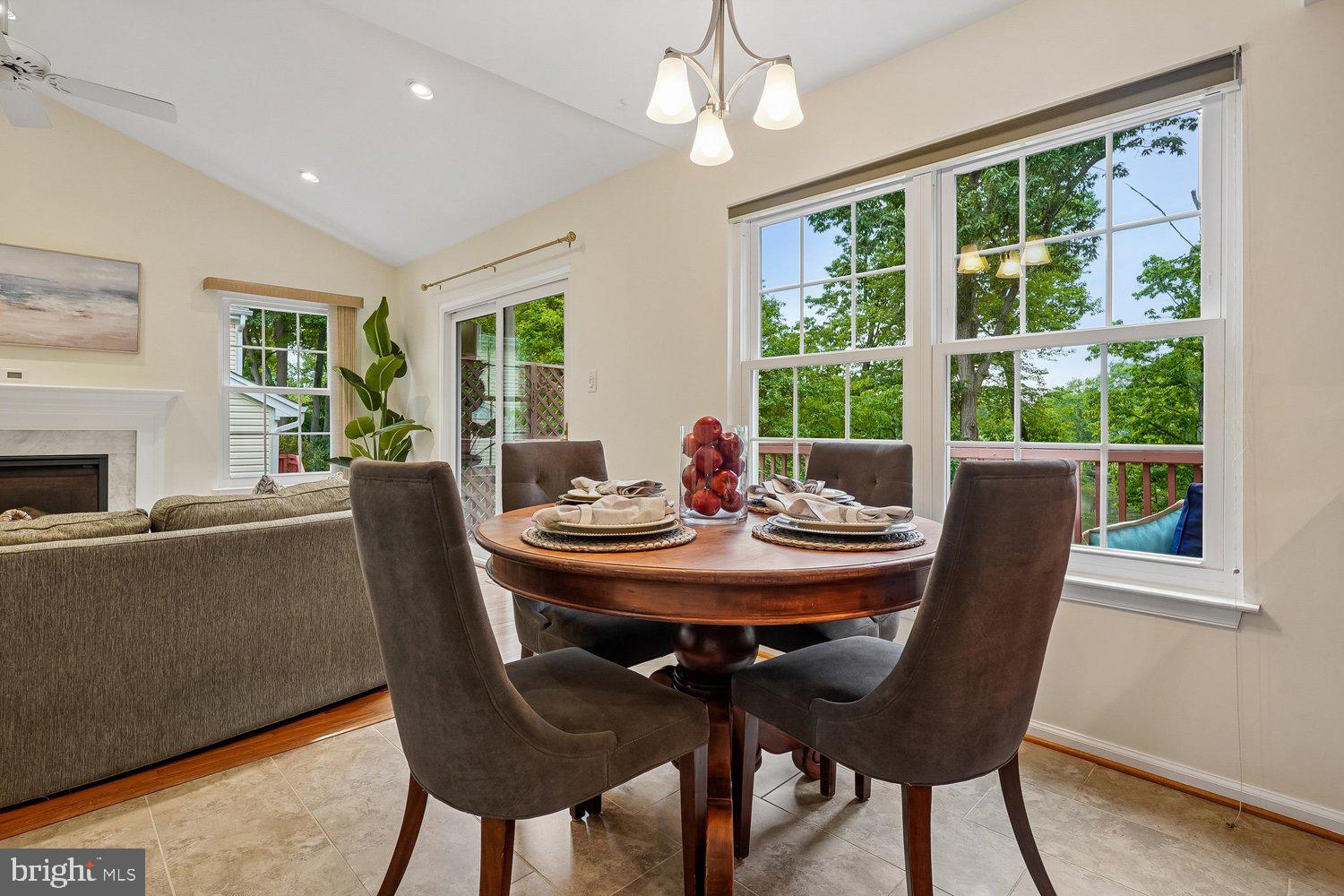 13484 LAKE SHORE