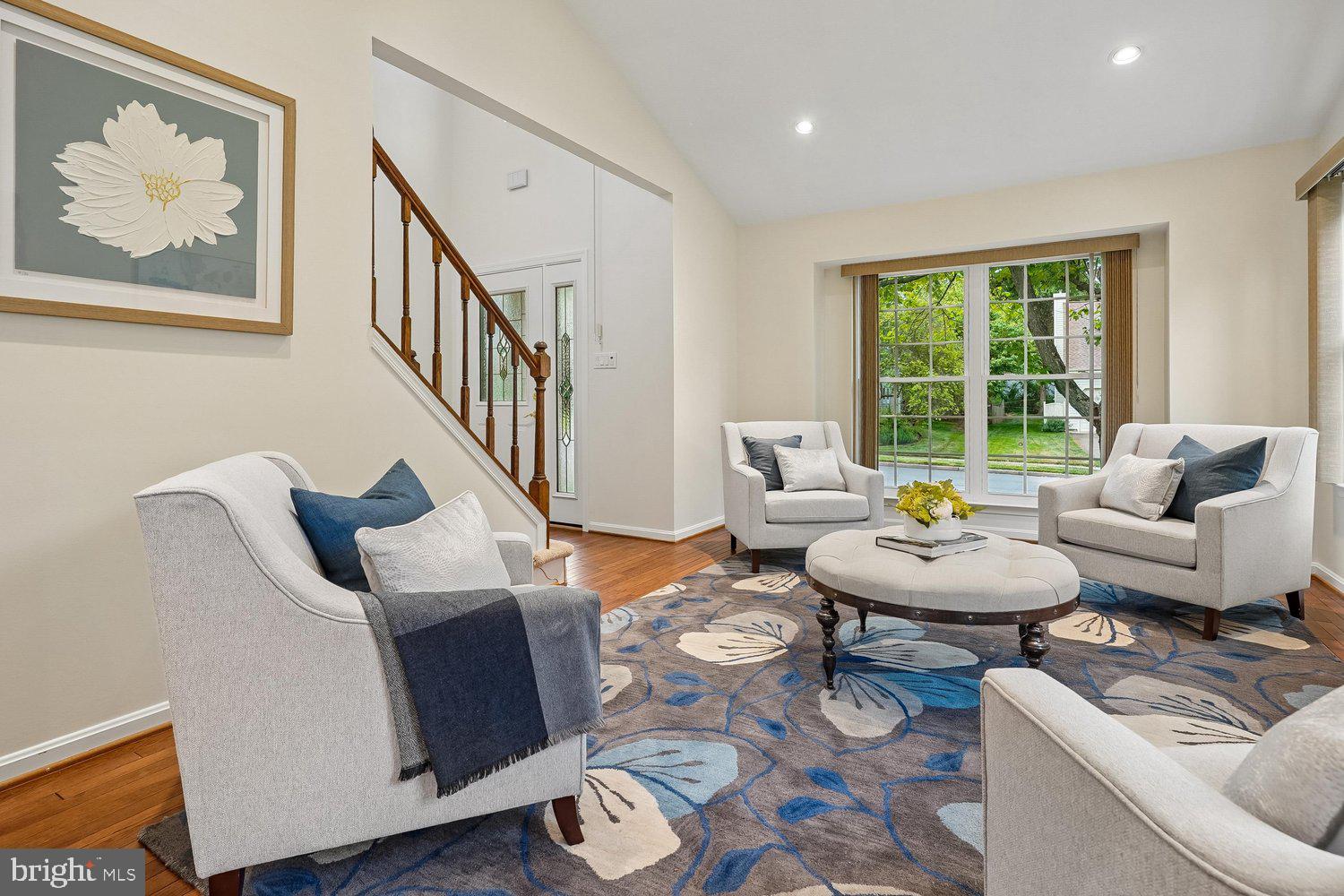 13484 LAKE SHORE