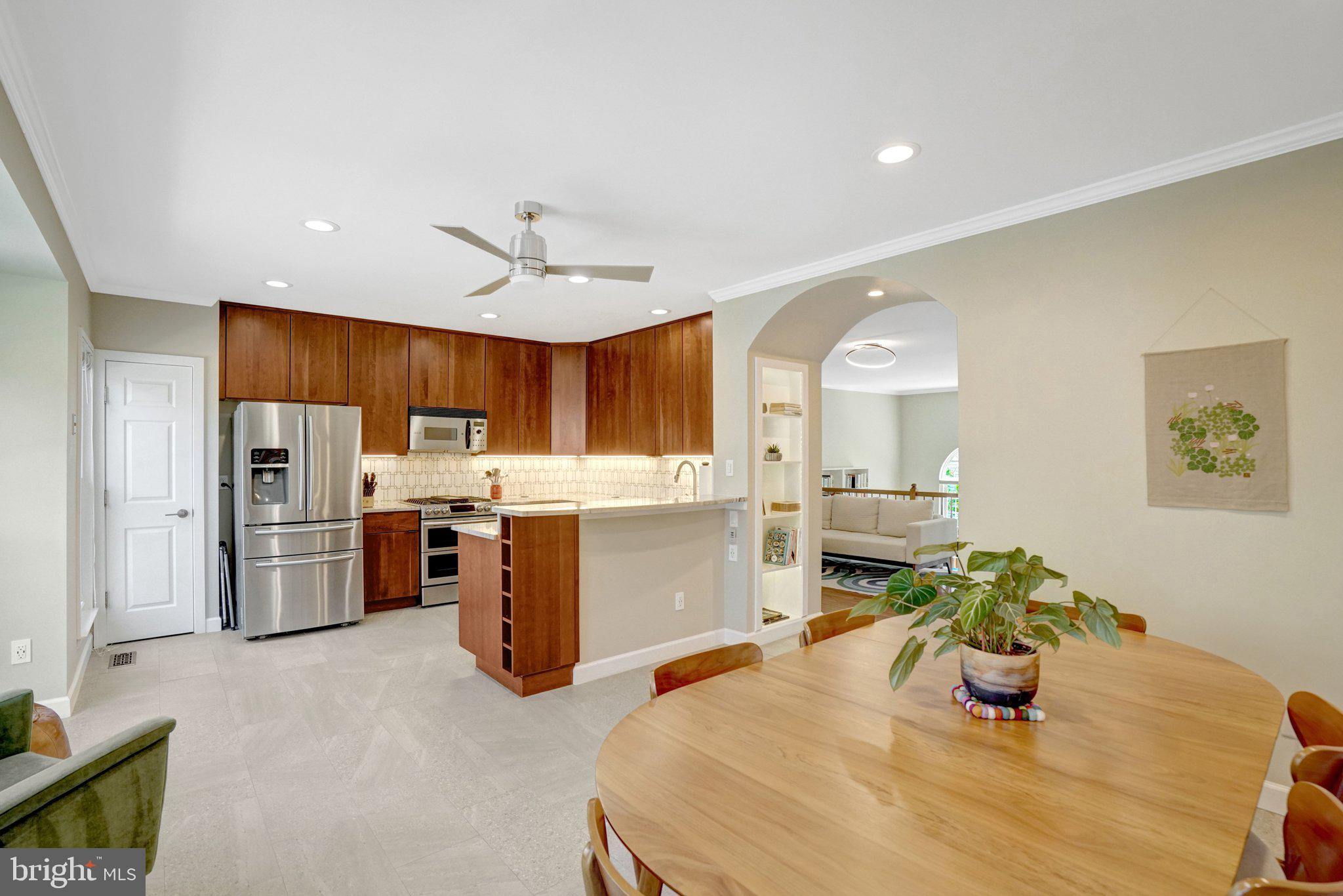 5757 GOVERNORS POND CIRCLE