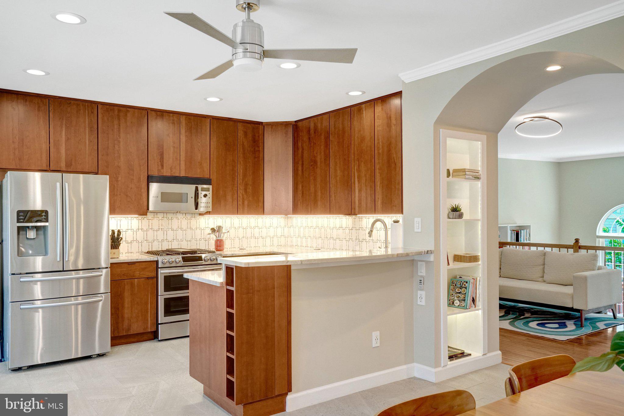 5757 GOVERNORS POND CIRCLE