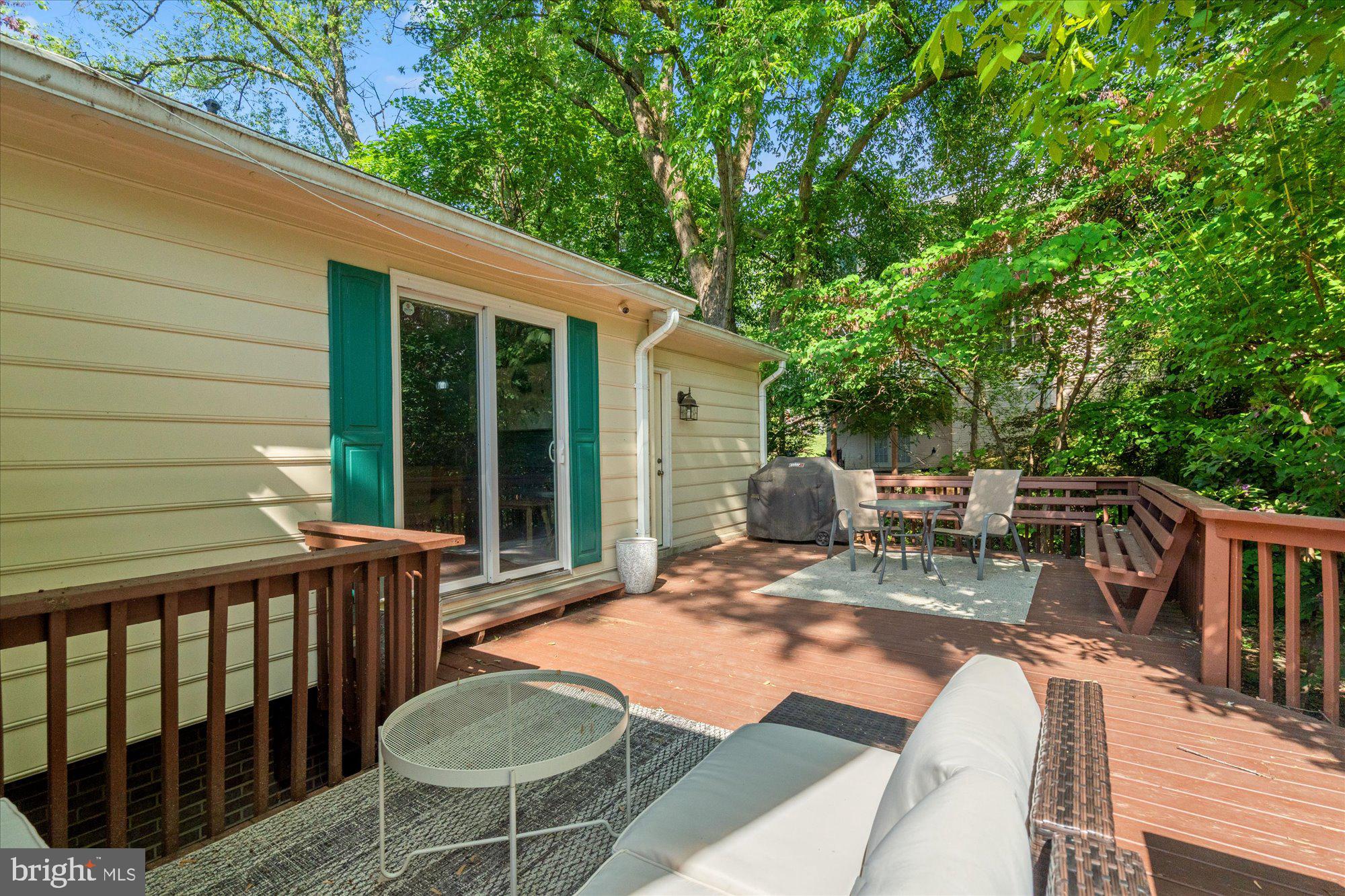 2402 POPKINS LANE