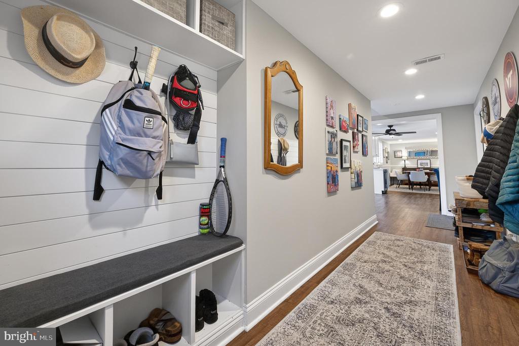 8603 CYRUS PLACE