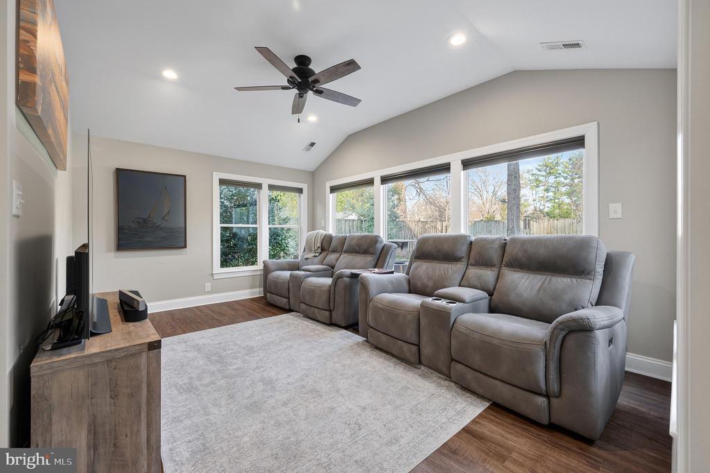 8603 CYRUS PLACE