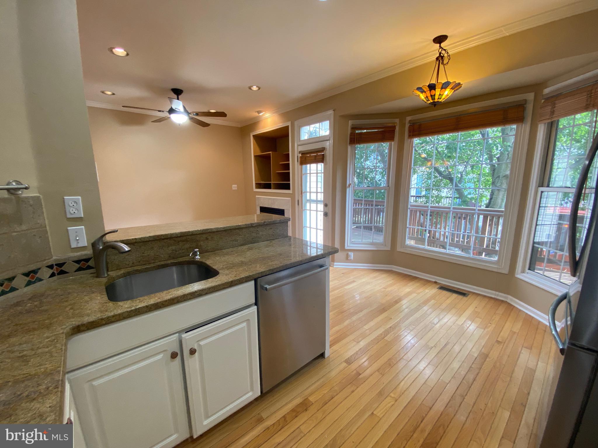6623 FROST LAKE LANE