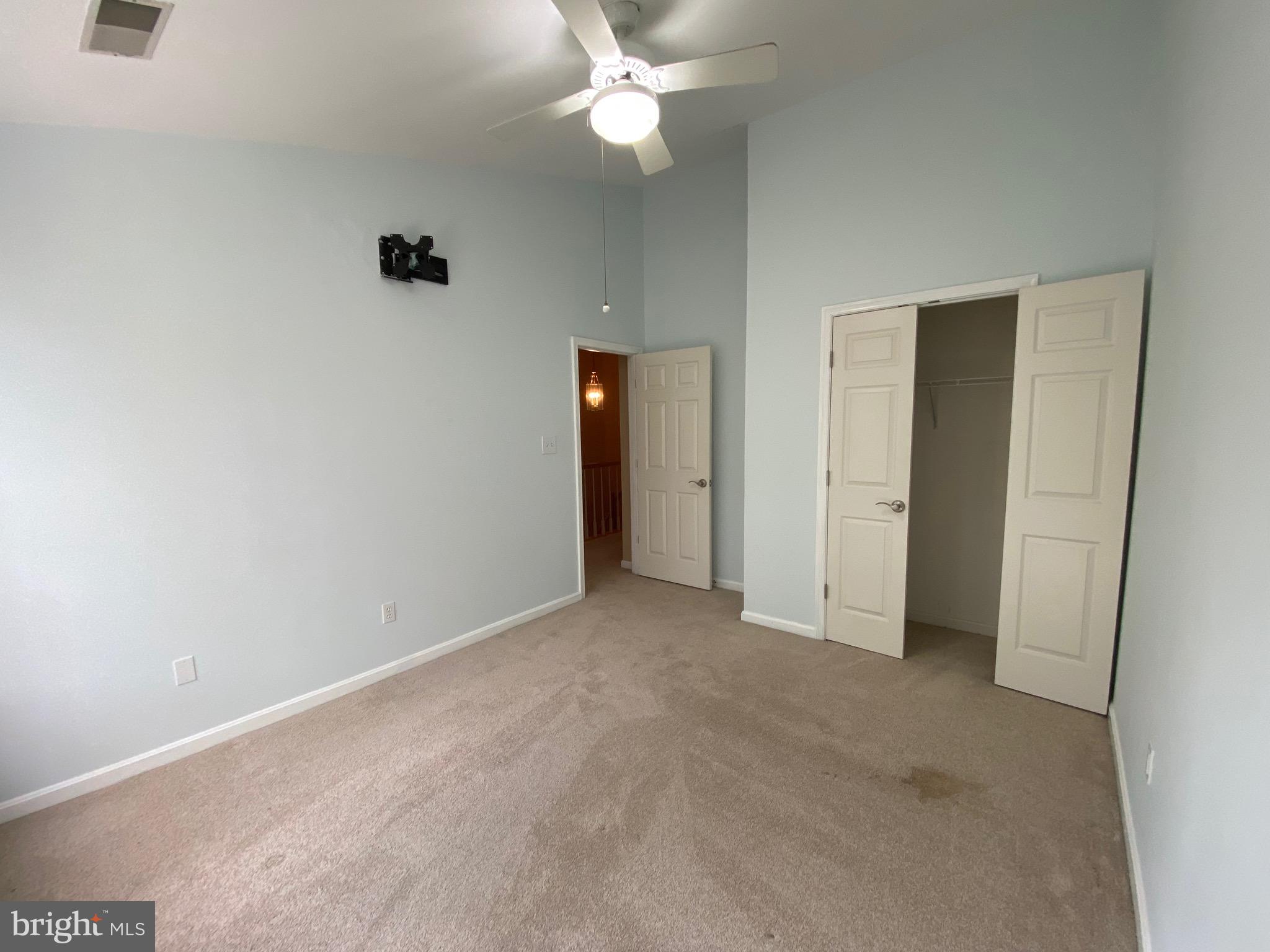 6623 FROST LAKE LANE