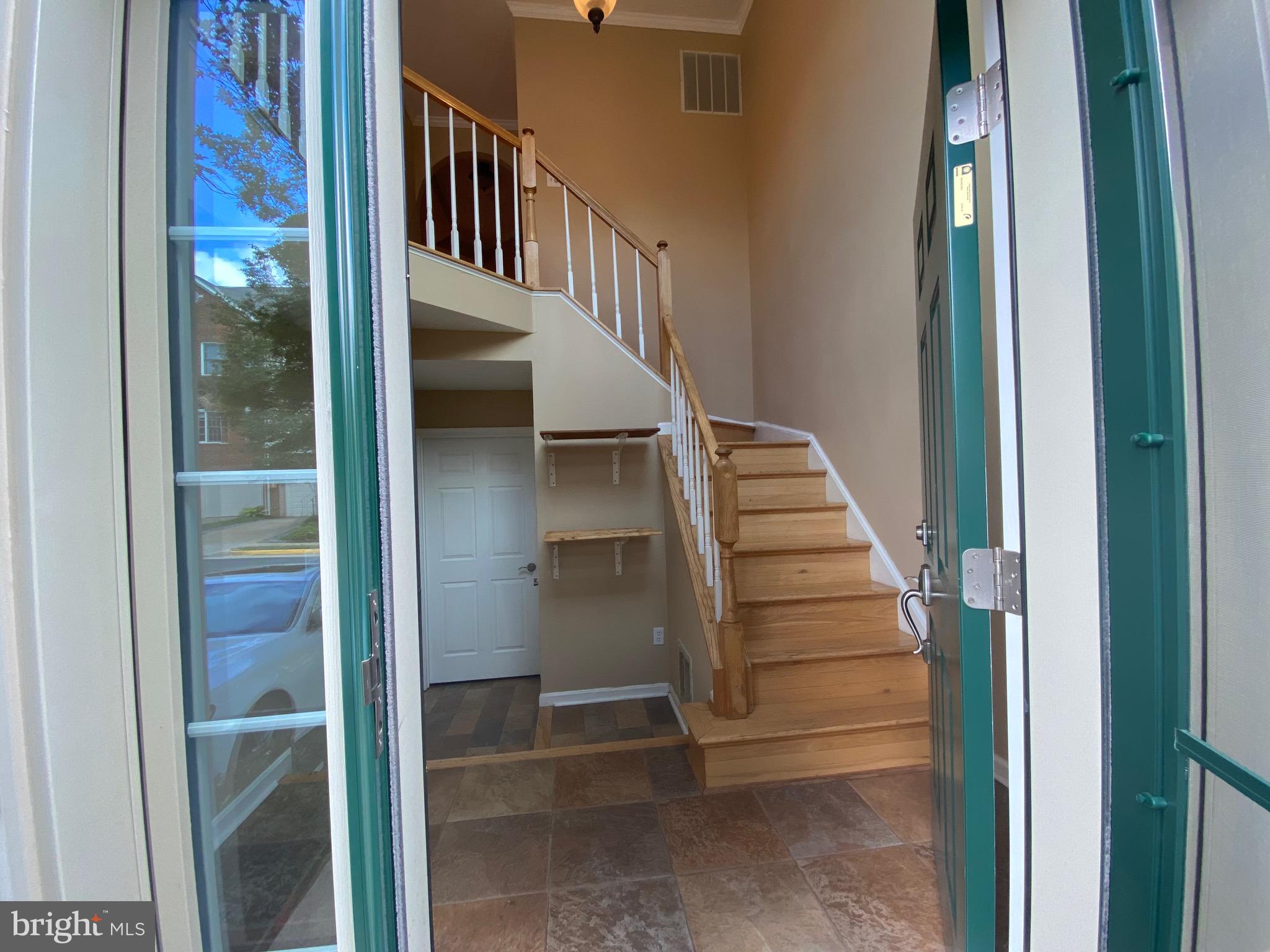 6623 FROST LAKE LANE