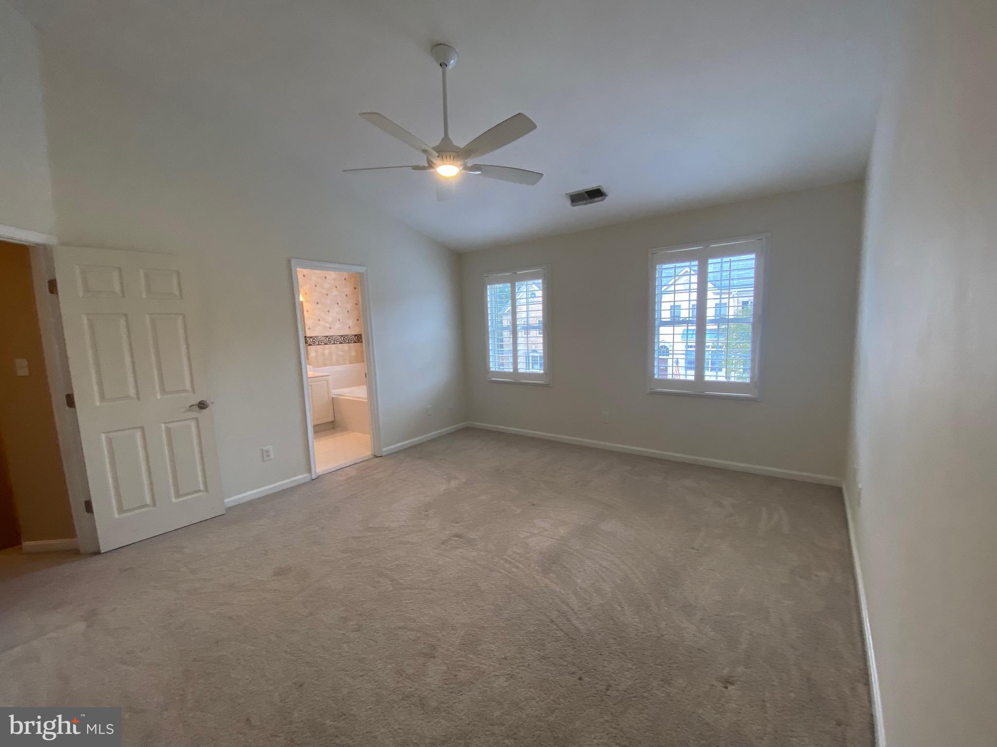 6623 FROST LAKE LANE
