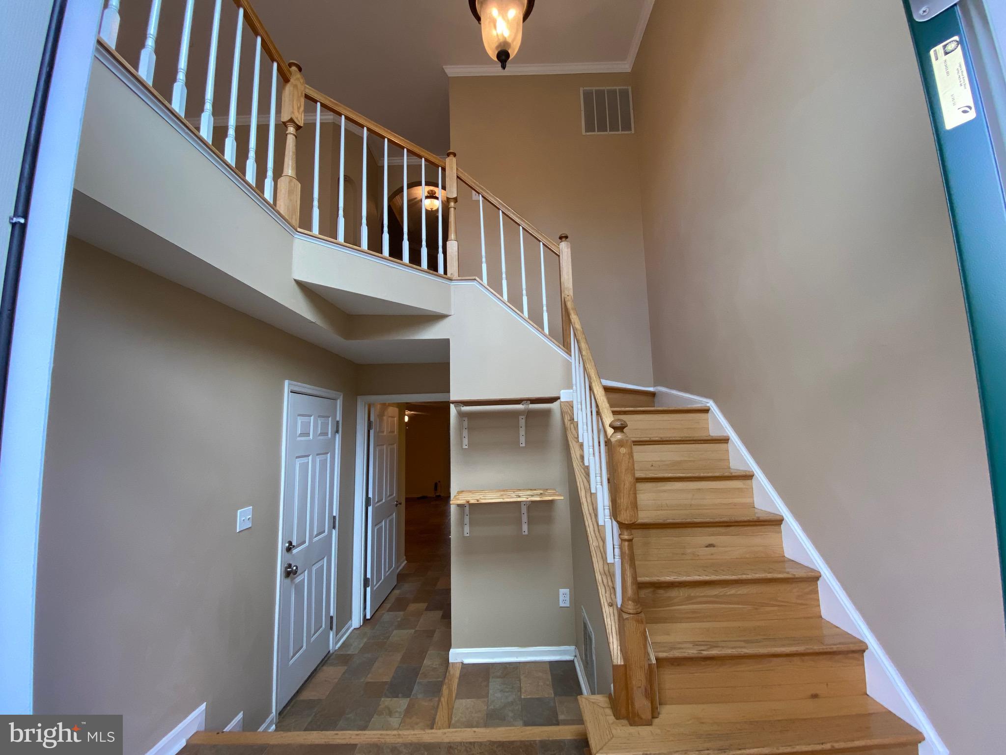 6623 FROST LAKE LANE