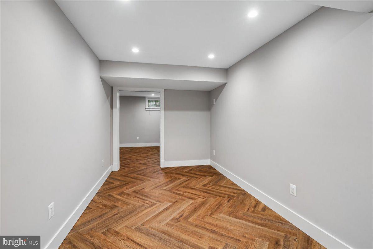 10314 HICKORY CREEK COURT