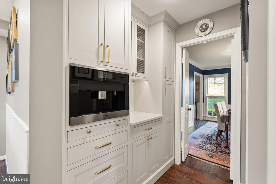 10314 HICKORY CREEK COURT