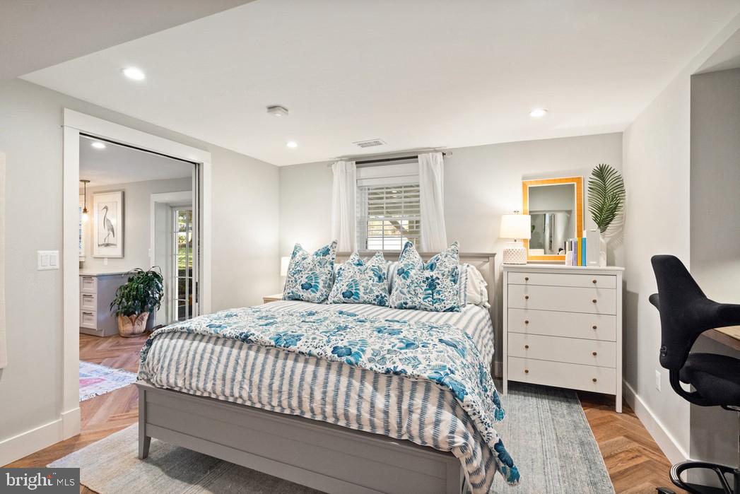 10314 HICKORY CREEK COURT