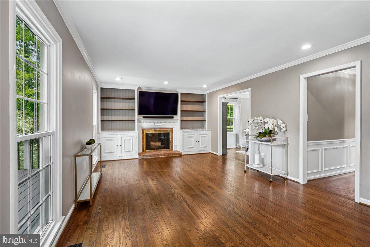 10314 HICKORY CREEK COURT