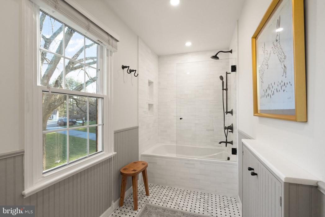 10314 HICKORY CREEK COURT