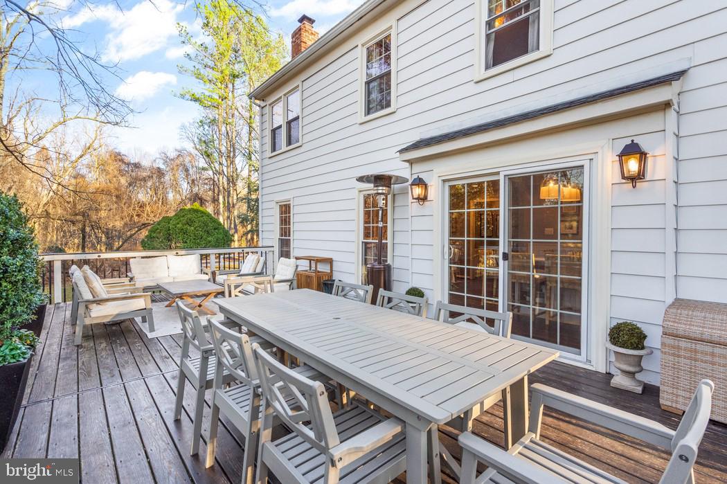 10314 HICKORY CREEK COURT
