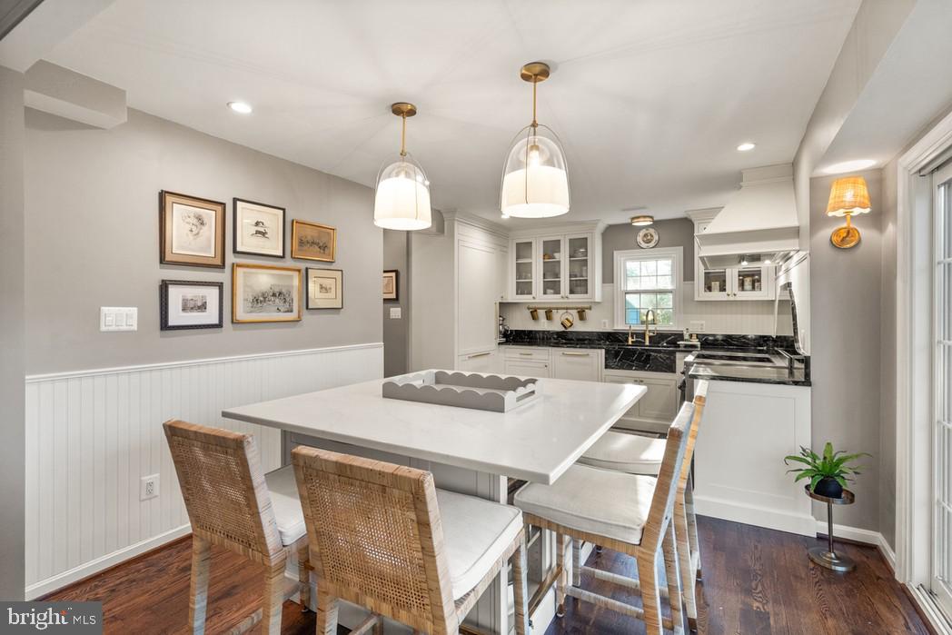 10314 HICKORY CREEK COURT