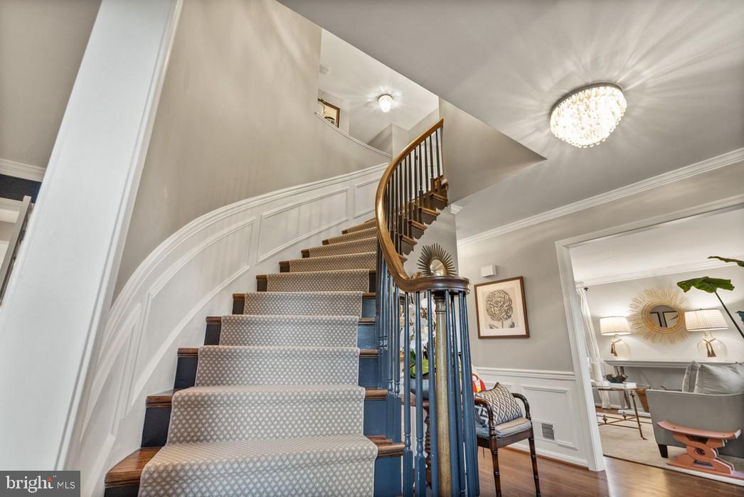 10314 HICKORY CREEK COURT