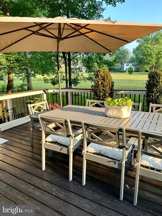 10314 HICKORY CREEK COURT