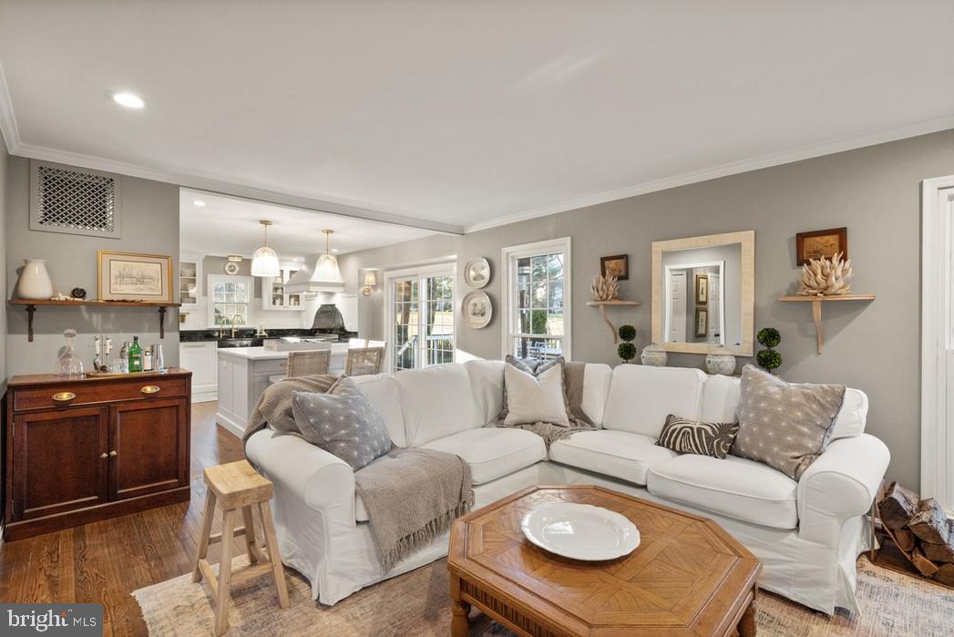 10314 HICKORY CREEK COURT