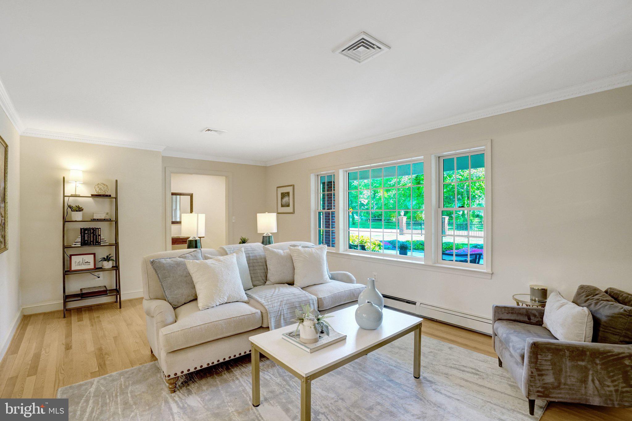 4409 FERRY LANDING ROAD