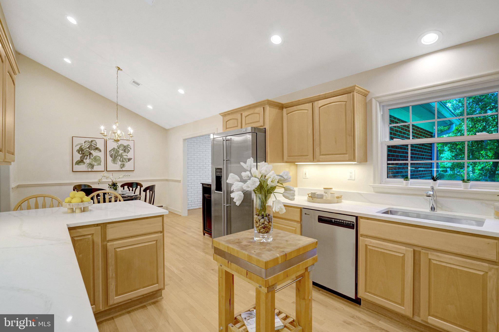4409 FERRY LANDING ROAD