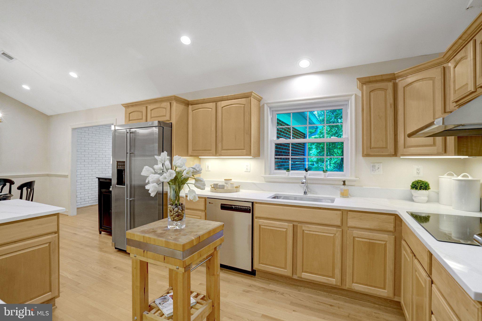 4409 FERRY LANDING ROAD