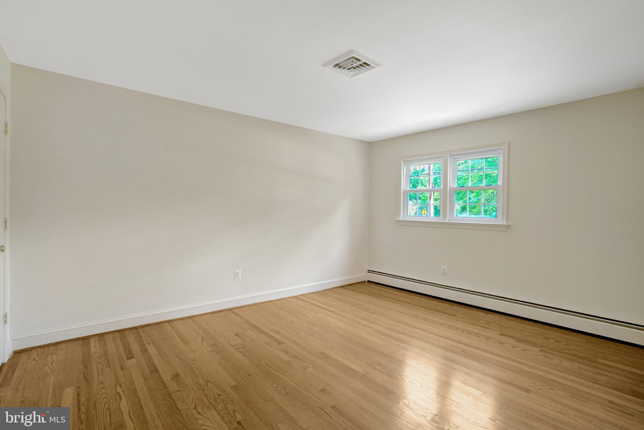 4409 FERRY LANDING ROAD