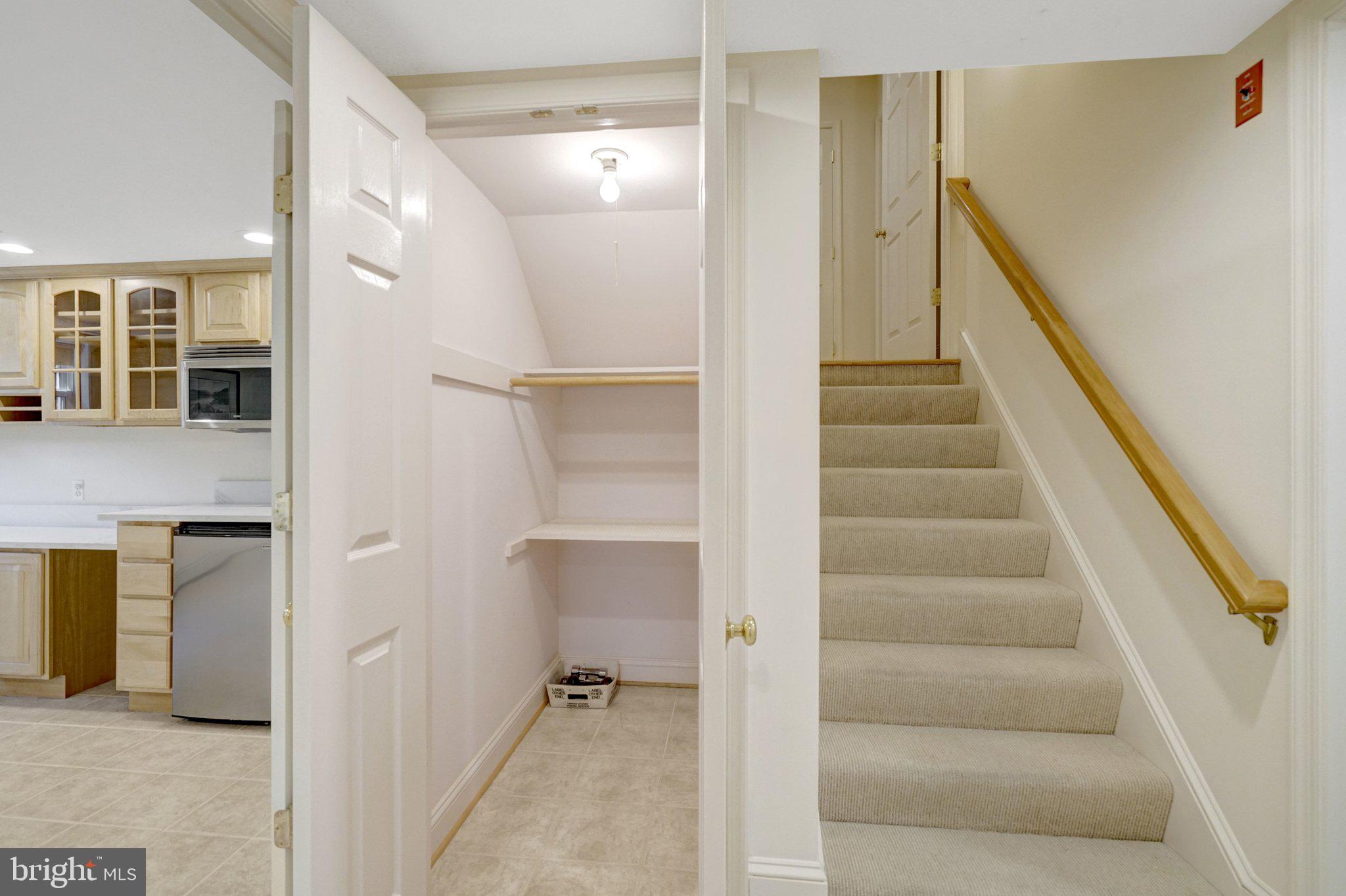 4409 FERRY LANDING ROAD