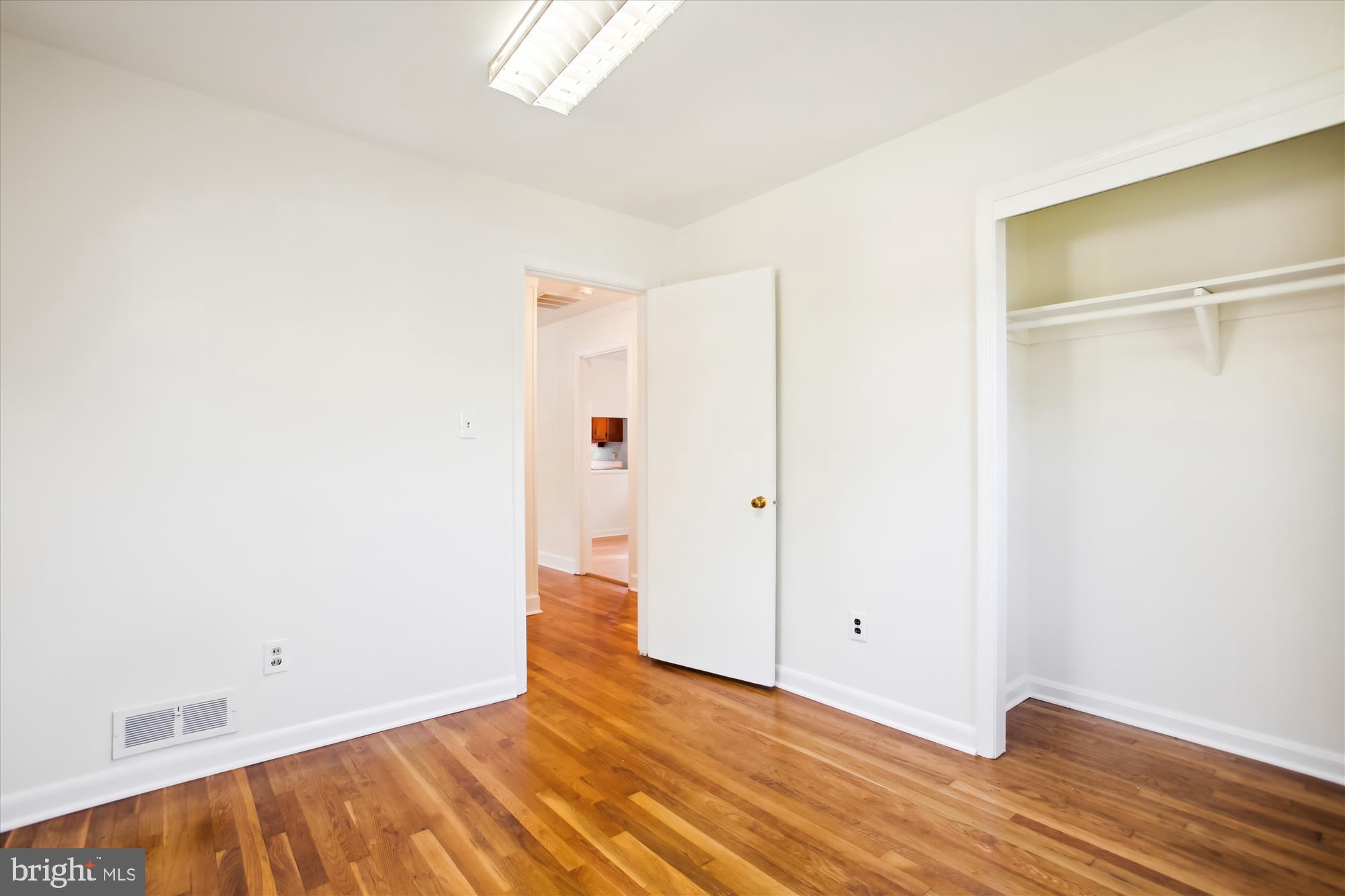 2405 PHILLIPS DRIVE