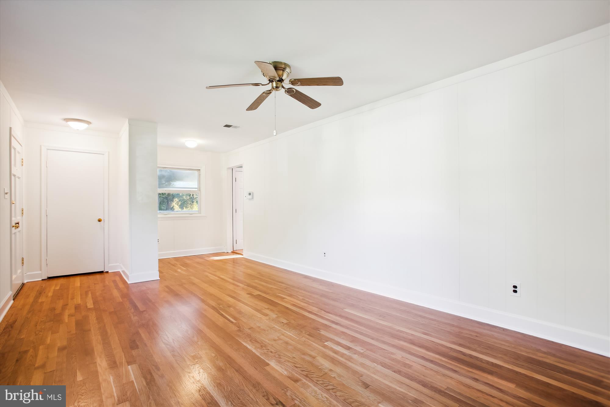 2405 PHILLIPS DRIVE