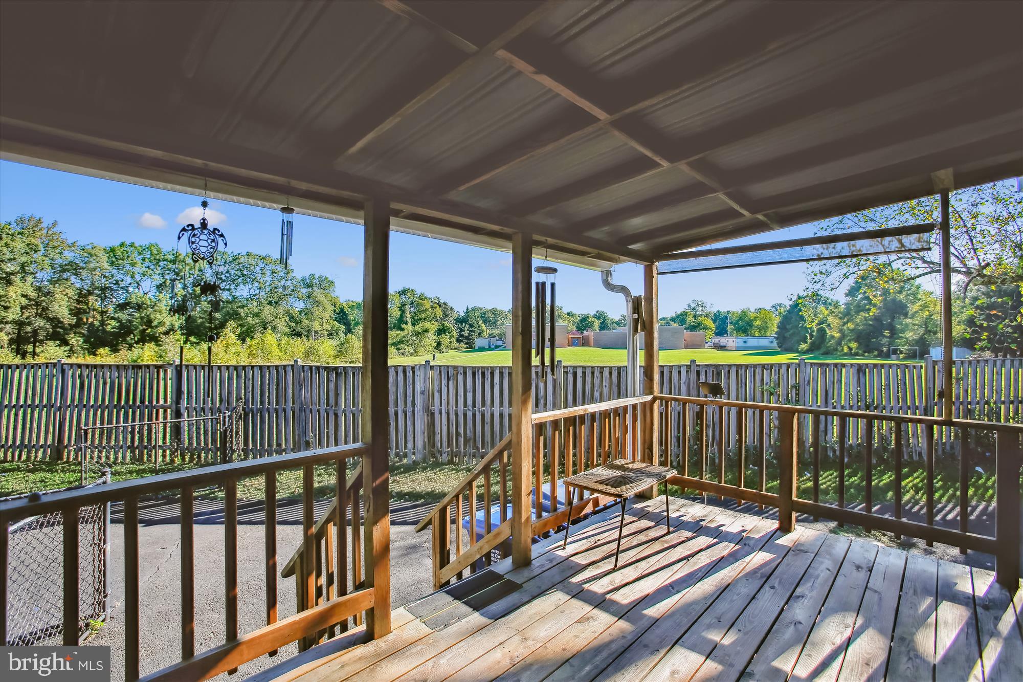 2405 PHILLIPS DRIVE