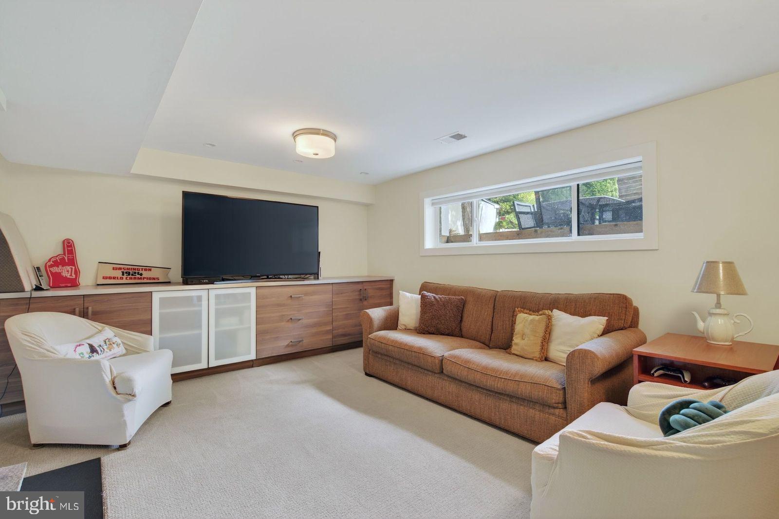 1831 OPALOCKA DRIVE