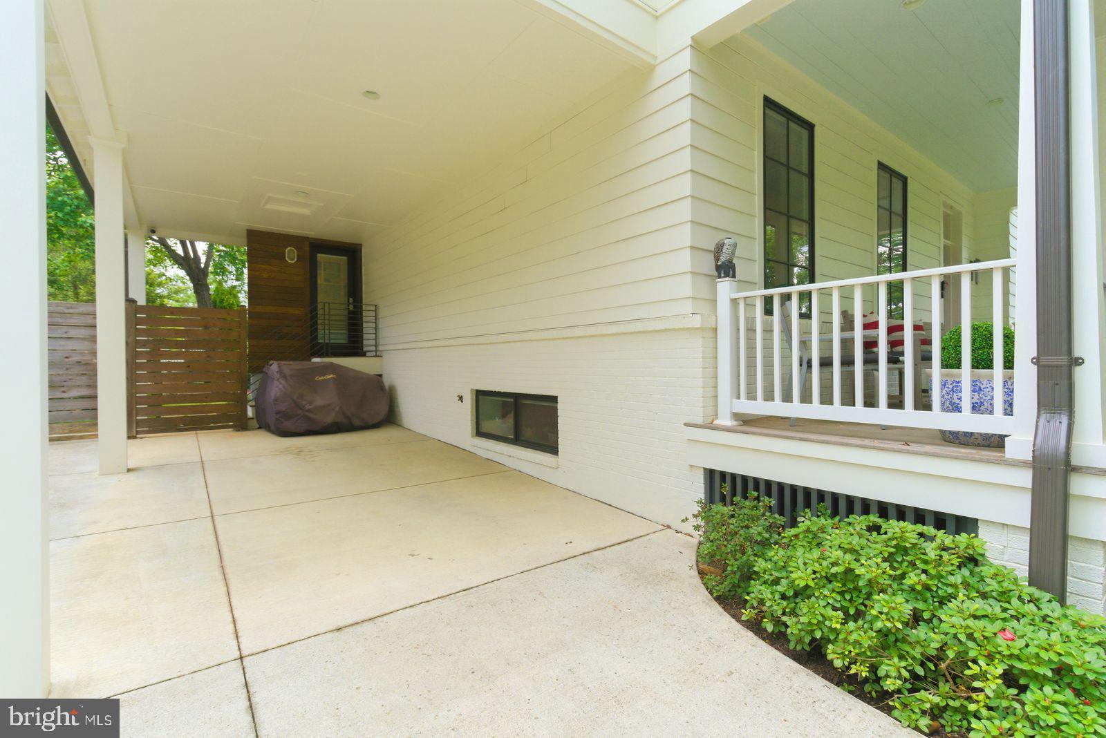 1831 OPALOCKA DRIVE