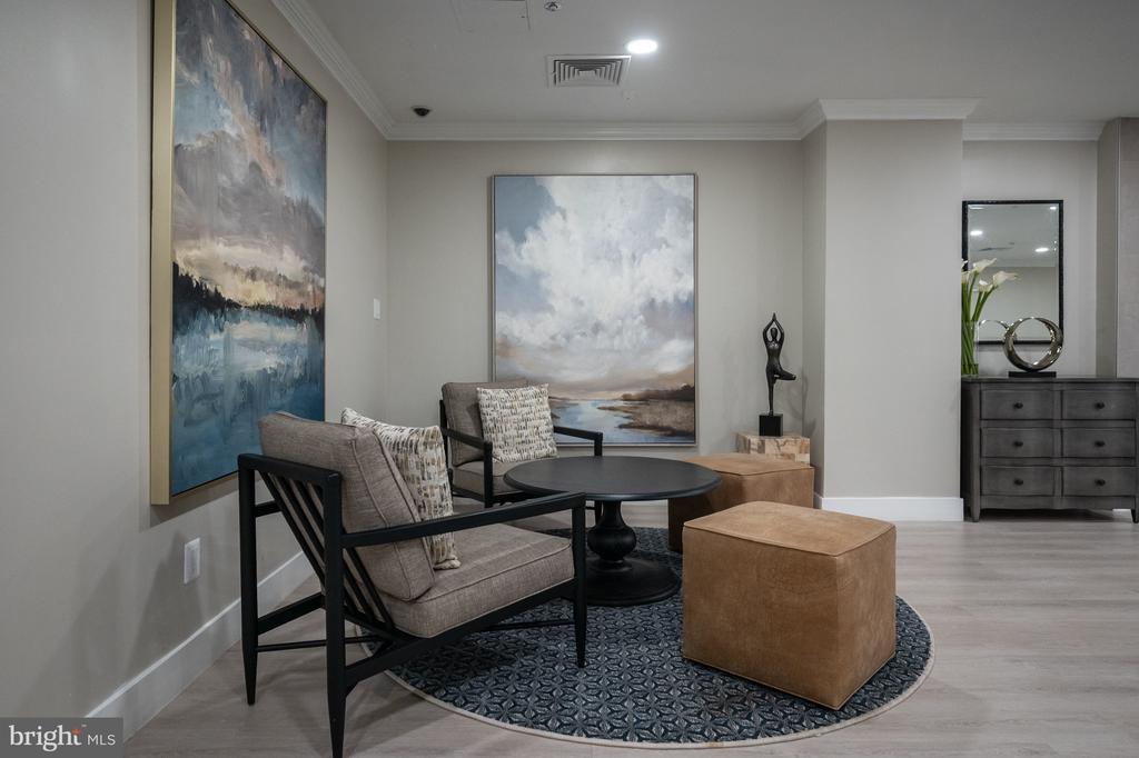 2230 GEORGE C MARSHALL DRIVE 517