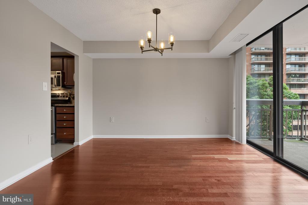 2230 GEORGE C MARSHALL DRIVE 517