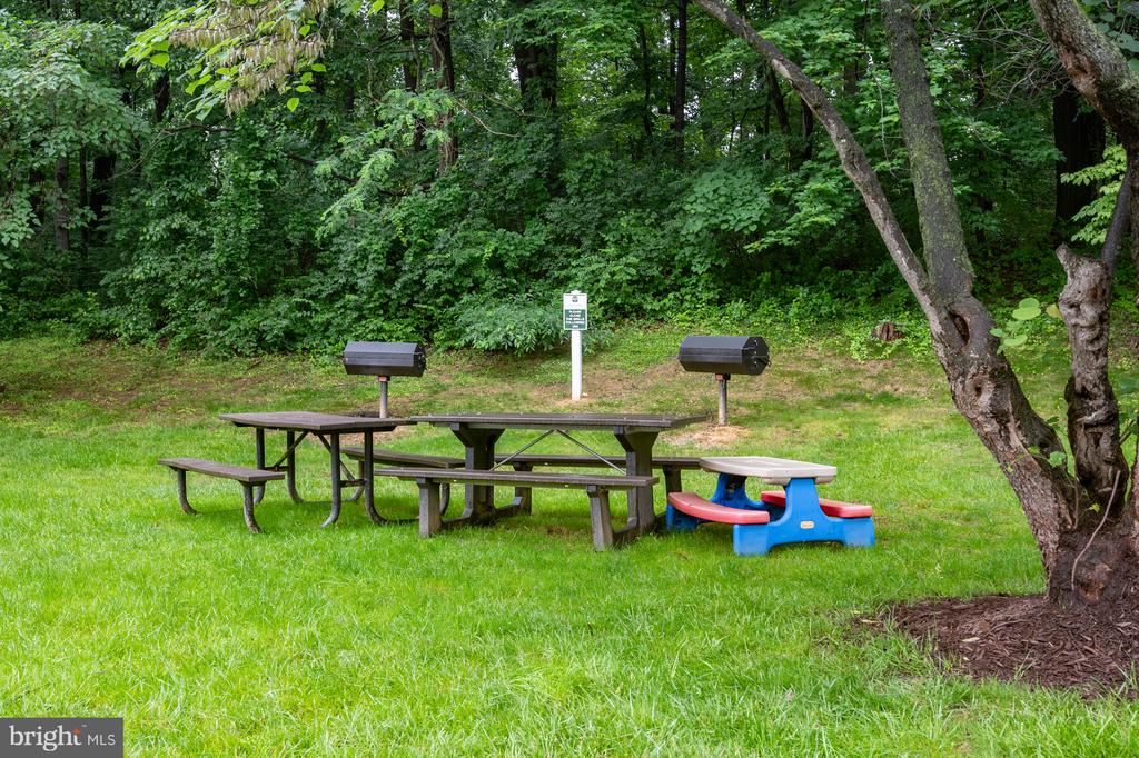 2230 GEORGE C MARSHALL DRIVE 517