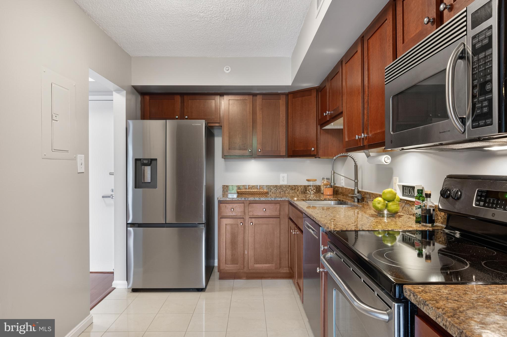 2230 GEORGE C MARSHALL DRIVE 517