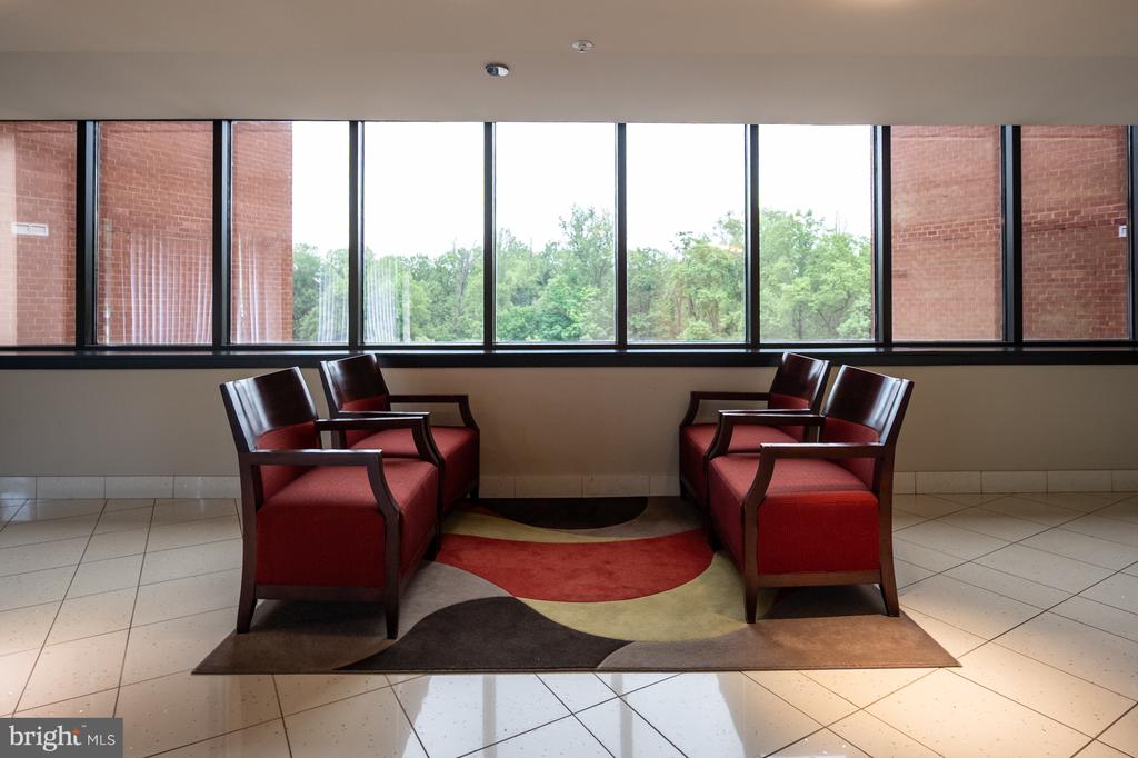 2230 GEORGE C MARSHALL DRIVE 517
