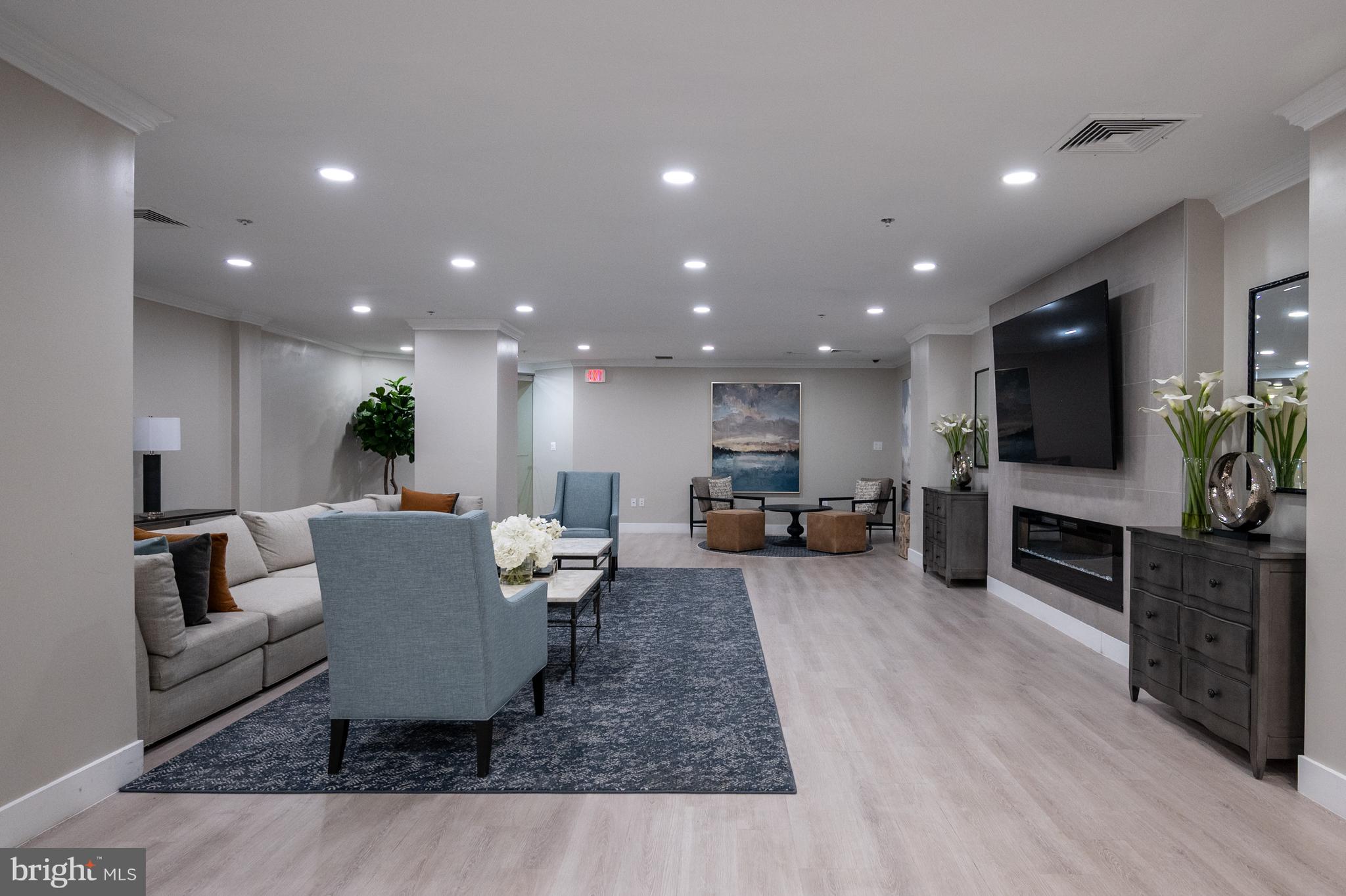 2230 GEORGE C MARSHALL DRIVE 517