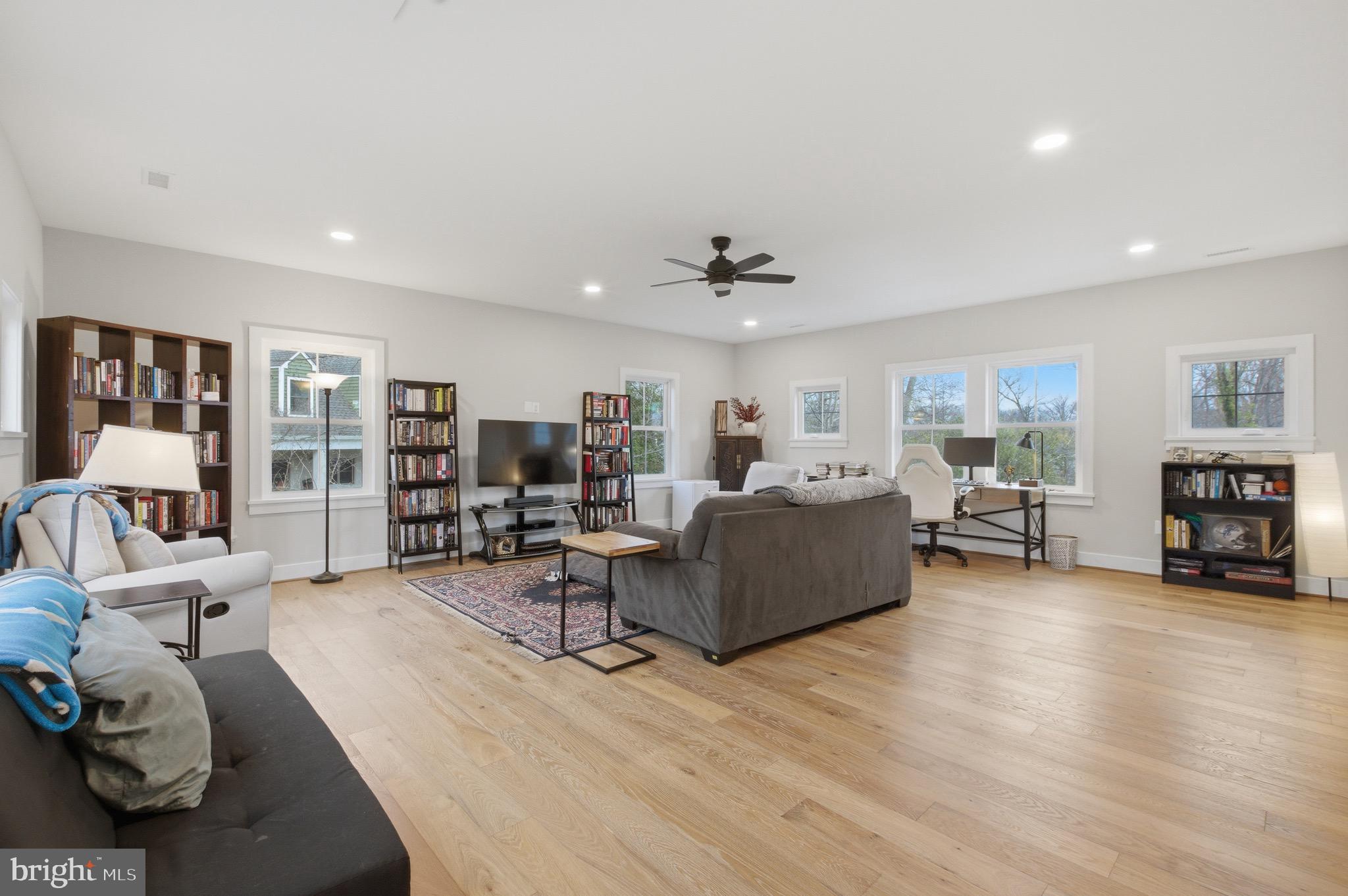 1304 GAHANT ROAD