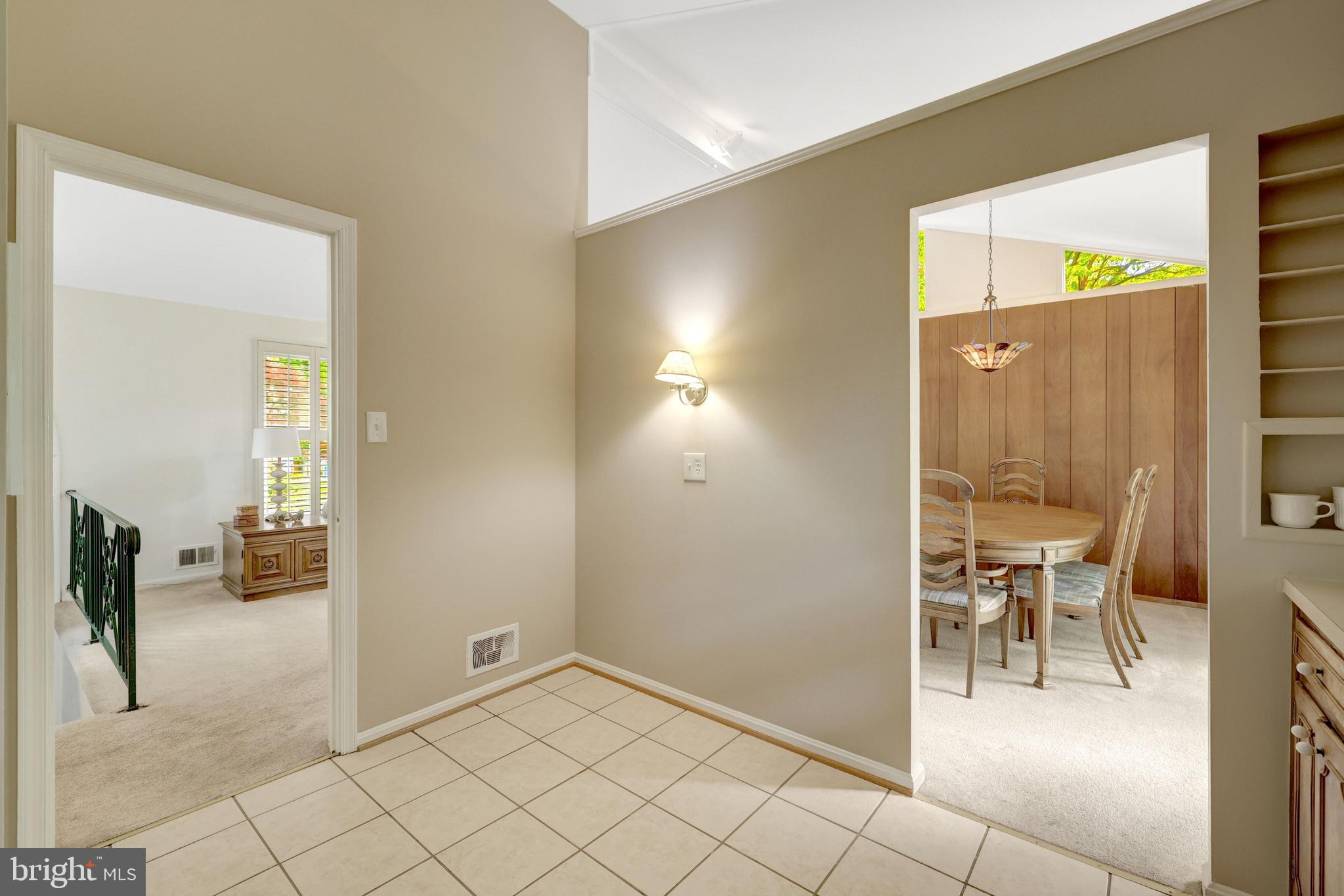 8803 KENILWORTH DRIVE